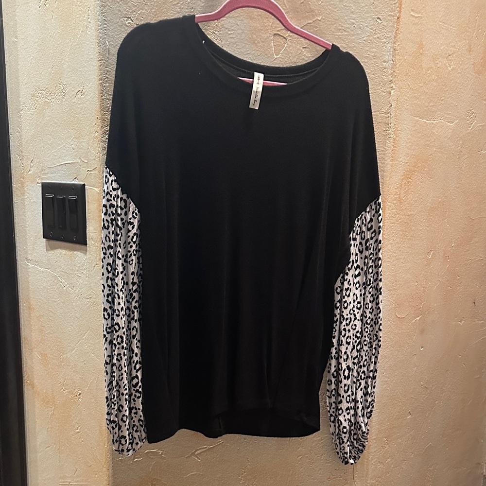 Vanilla Bay Black Sweater with White Leopard Sleeves